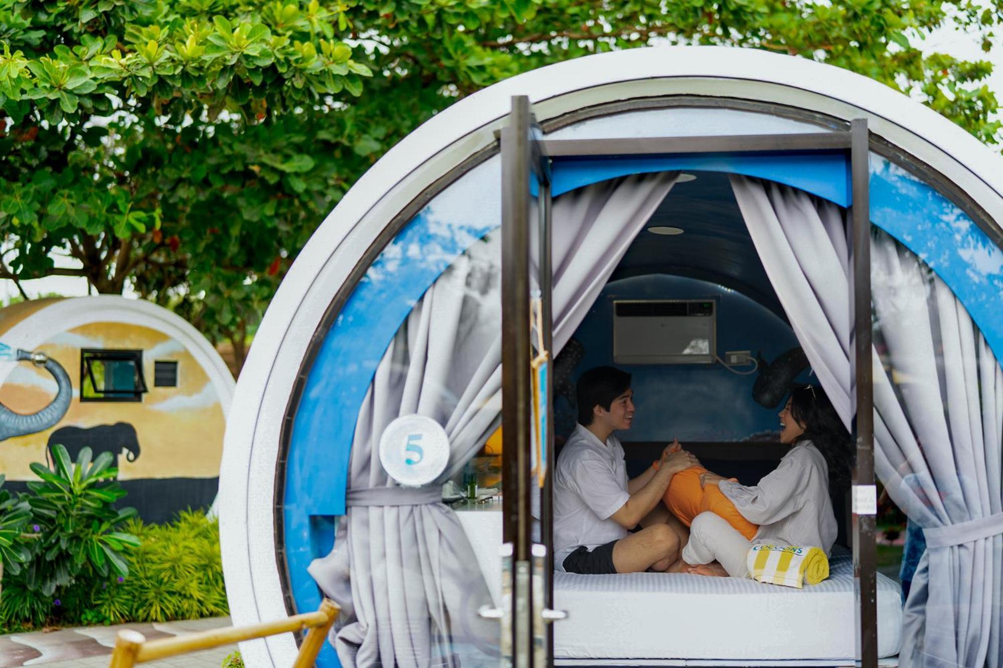 ホテル Cocoons Casobe バタンガス エクステリア 写真